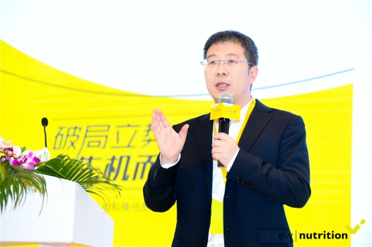 賈亞雄.jpg